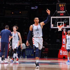 开云赛事集团-及时反弹助球队晋级！韦少将携比尔挑战东部第一