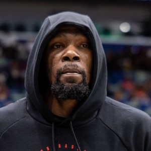 开云赛事集团-杜兰特：彗星队有辉煌历史 是传奇品牌 迫不及待想在休斯敦看WNBA